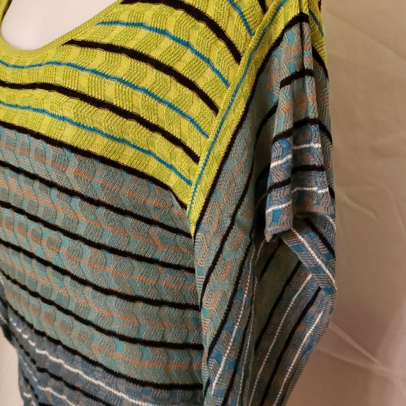 REVOLUTION BY RICKI'S Light Knit Sweater - Picture 2 of 6